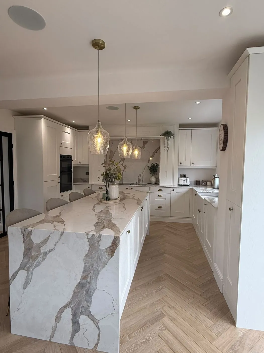 Kitchen units and island