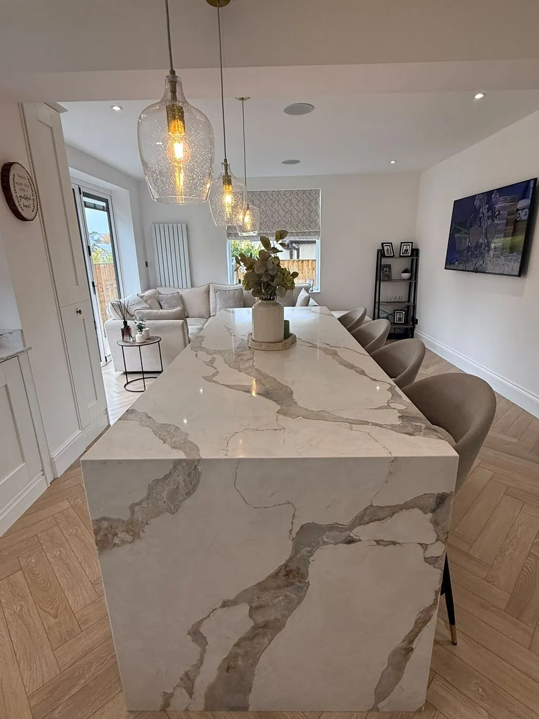Marble island detail